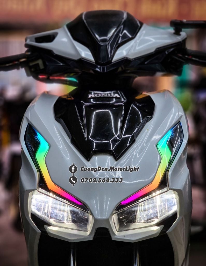 Honda Air Blade Với Demi Audi DMX: 210 Hiệu Ứng, Xi-nhan Chạy Đuổi Hiện Đại