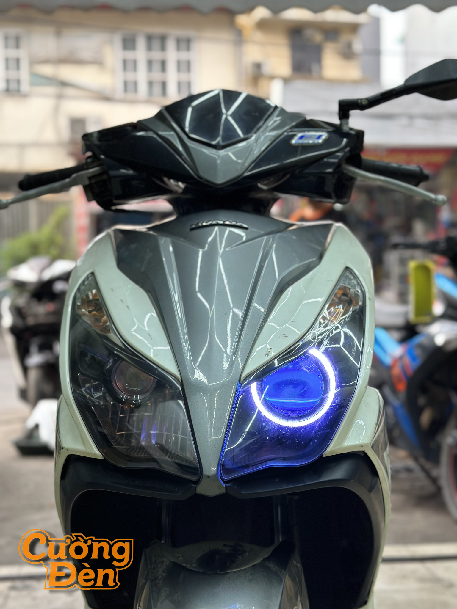 Honda Air Blade 2015 Độ Bi Cầu Mắt Lé Độc Đáo: Siêu Sáng, Mắt Quỷ APP & Lắp Đặt An Toàn Tuyệt Đối