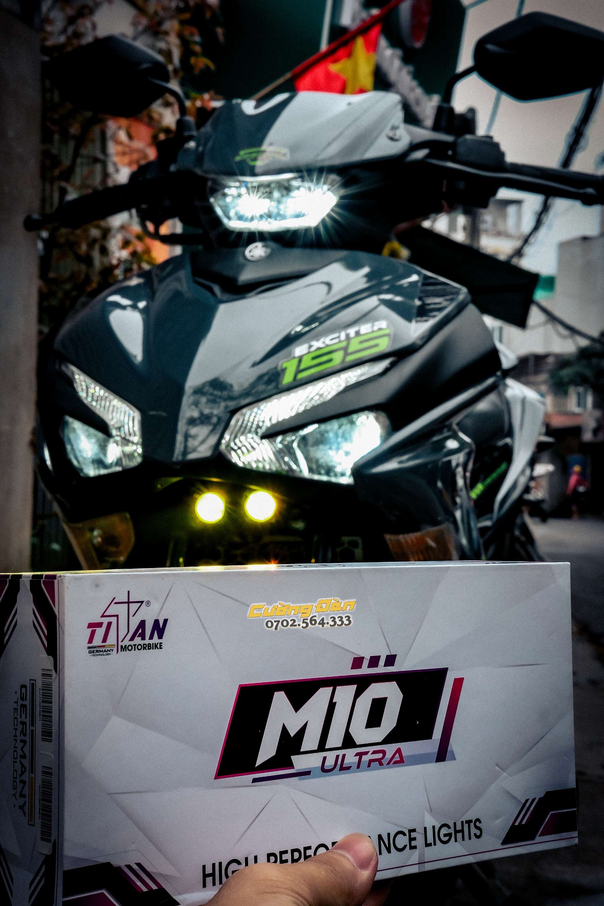 Yamaha Exciter 155 Độ Đèn Trợ Sáng Titan M10 Ultra 25W: Lắp Gọn Chạc 3, Ánh Sáng Theo Tay Lái