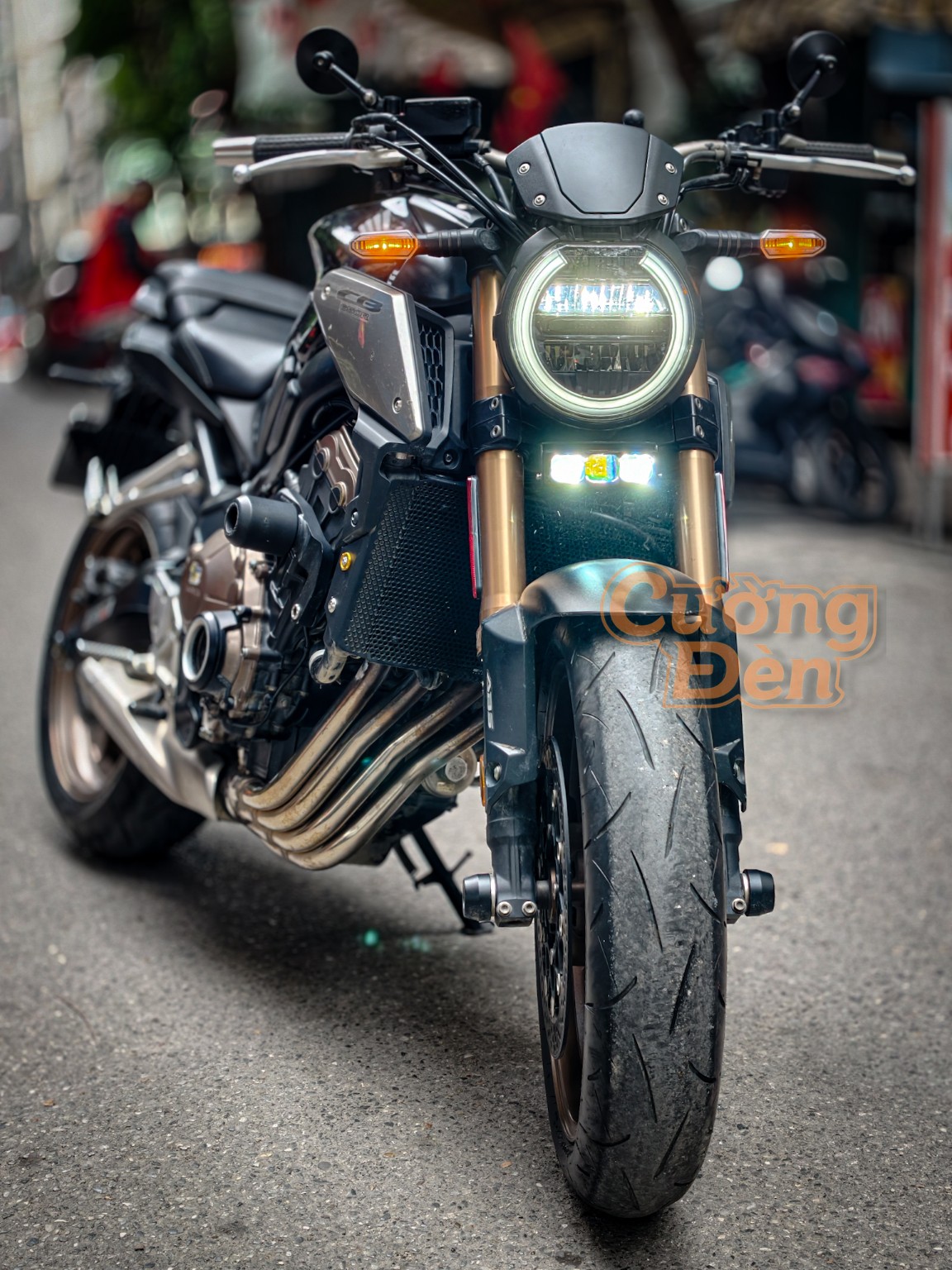 CB650R độ đèn trợ sáng